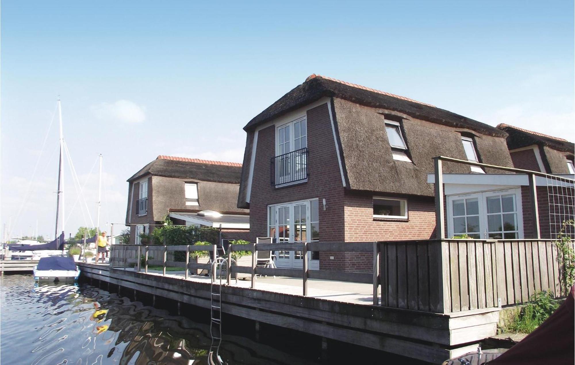 Beautiful Home In Breukelen With Wifi 外观 照片